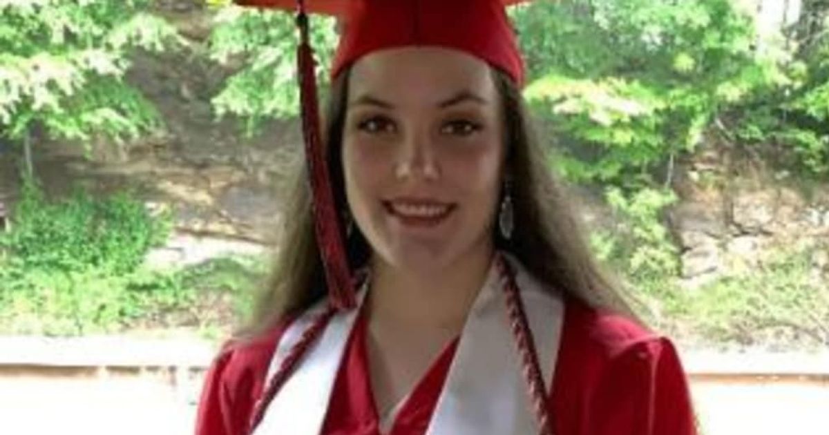 President Donald Trump revealed Sarah Beckstrom’s death during a Thanksgiving evening call with several US military units (@sarahbeckstrom/Facebook)