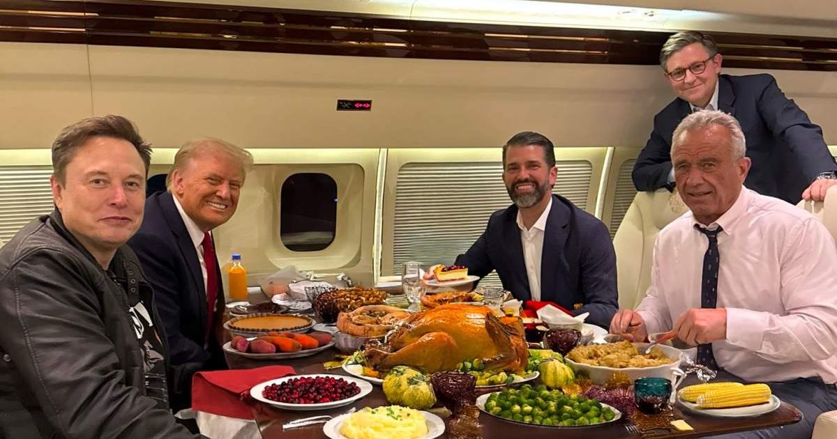 Robert F Kennedy Jr posted a Thanksgiving photo with Donald Trump and Elon Musk on X (@SecKennedy/X)