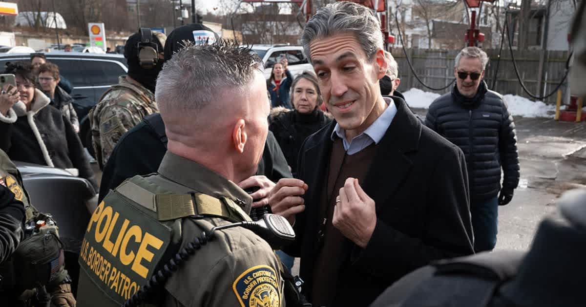 Border Patrol Commander Gregory Bovino defended enforcement actions, while Mayor Daniel Biss criticized the tactics and messaging (Getty Images) 