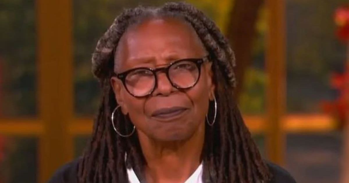 Whoopi Goldberg reacts on 'The View' to President Donald Trump’s announcement of a $1,776 'warrior dividend' for US Army service members (@theview/Screengrab)