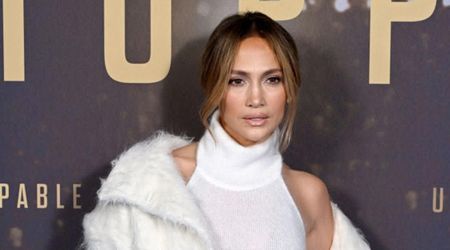 Jennifer Lopez remains single nearly a year after finalizing divorce from Ben Affleck