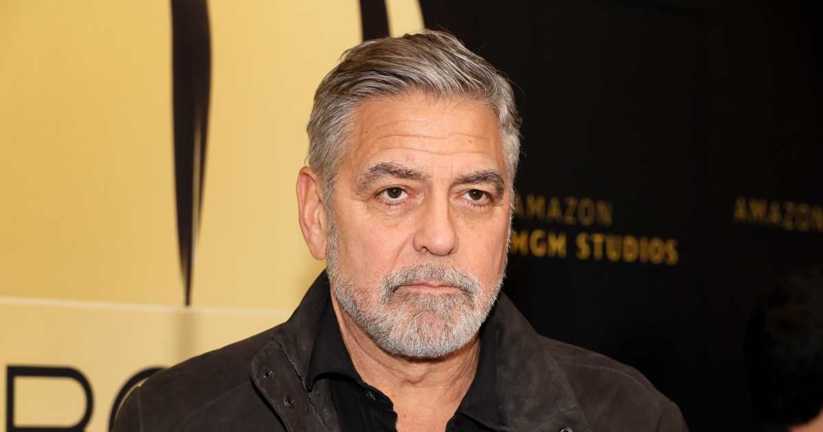 George Clooney claimed that Bari Weiss's leadership threatened to dismantle CBS News while fueling fears about press credibility (Dia Dipasupil/Getty Images)