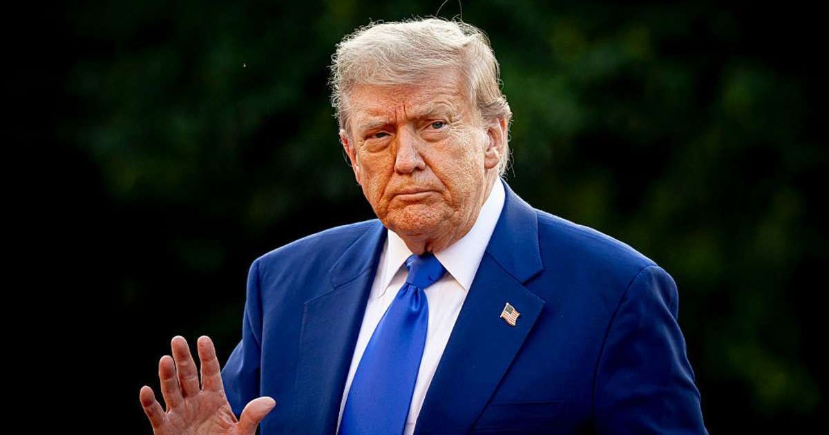 Trump administration agreed to review thousands of NIH grants stalled or cut over ties to diversity, equity, and inclusion initiatives (Patrick van Katwijk/Getty Images)