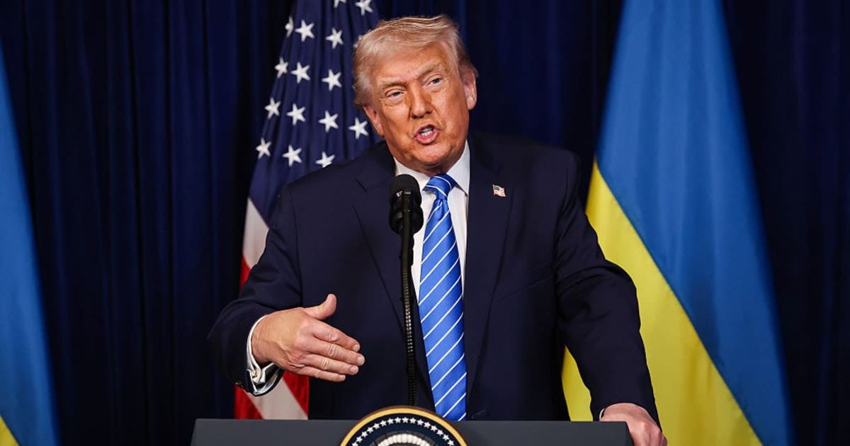 According to viral posts, Donald Trump threatened Iran over the country’s handling of protests that began on December 29, 2025 (Getty Images)