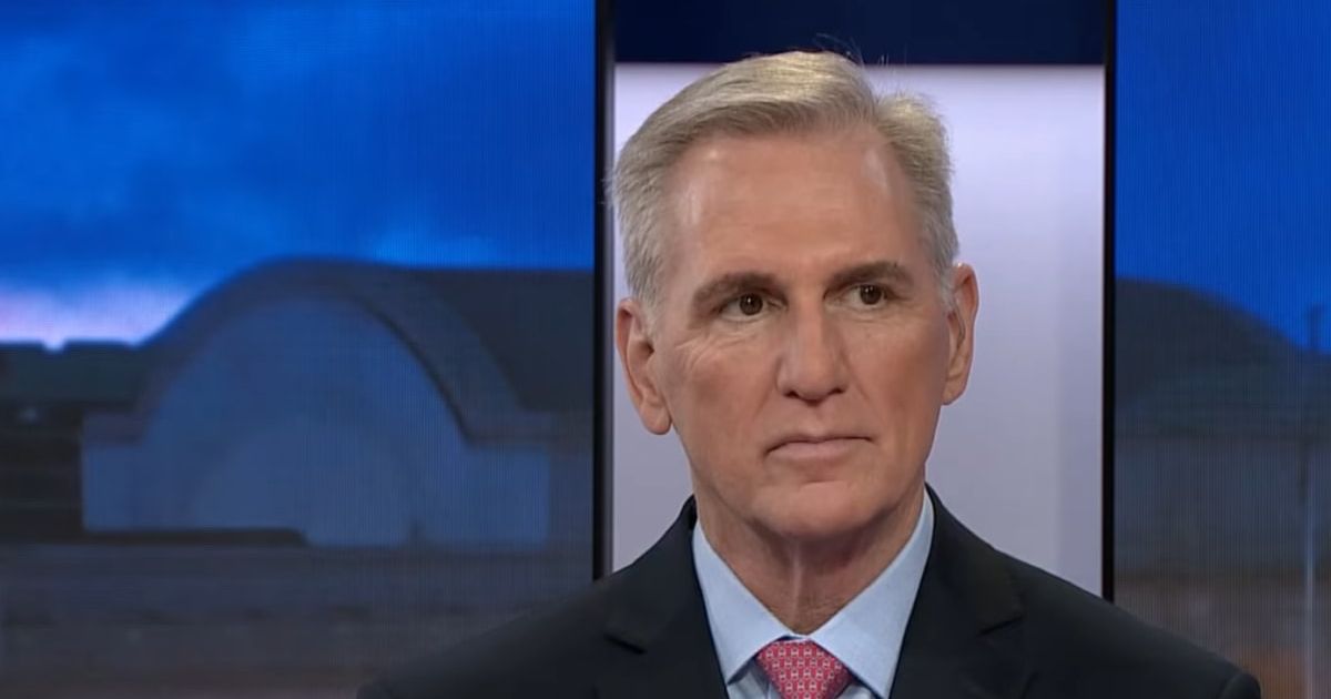 Kevin McCarthy appeared with former Senator Joe Manchin during an episode of Dasha Burns’s show 'Ceasefire' (Screengrab/Ceasefire/YouTube)