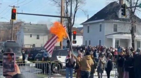 American flag burned in Minneapolis after ICE kills woman during operation