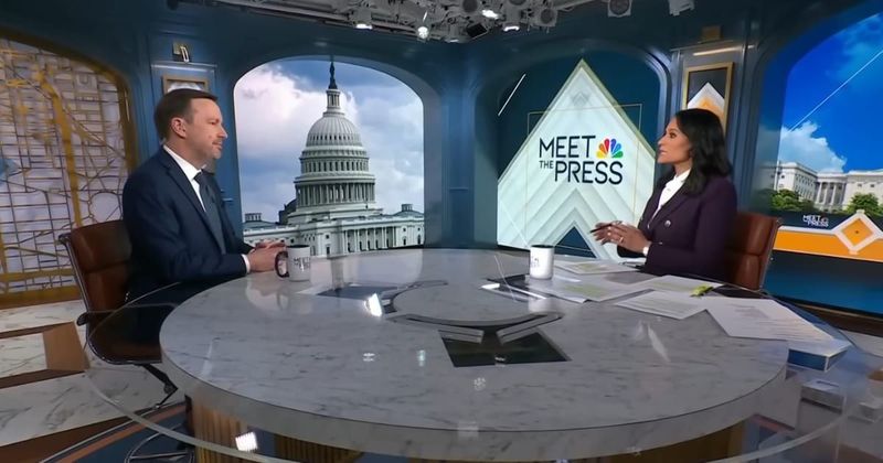 Chris Murphy calls ICE operations ‘inhumane and illegal,’ questions Minneapolis shooting  probe 