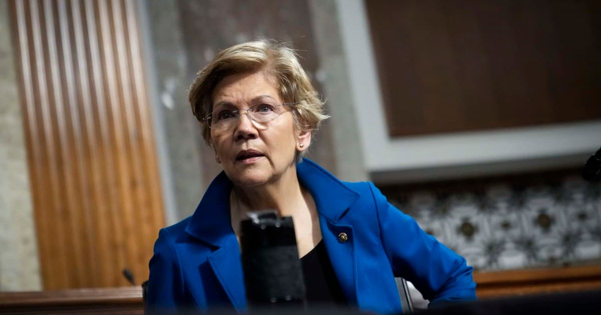 Elizabeth Warren cautioned that prioritizing big donors over working families could doom Democrats in 2026 and 2028 (Getty Images)