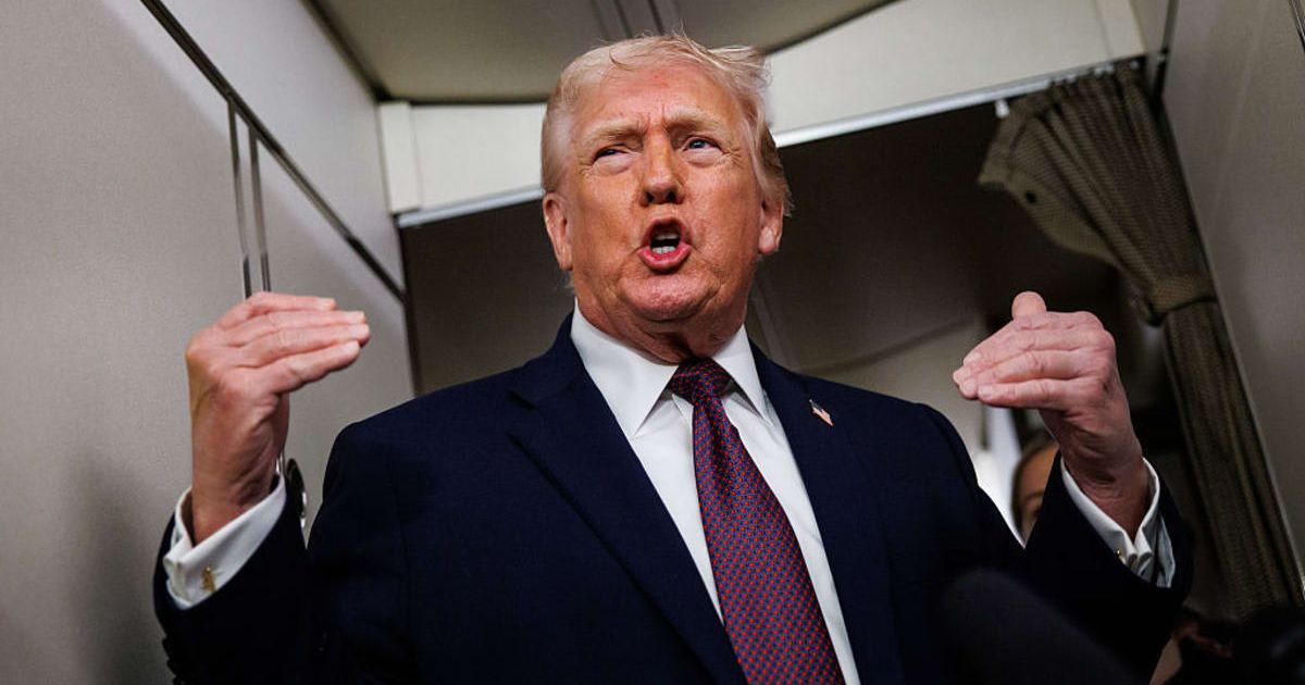President Donald Trump appeared to forget his earlier pledge to send Americans $2,000 tariff rebate checks while speaking with reporters in an interview (Samuel Corum/Getty Images)