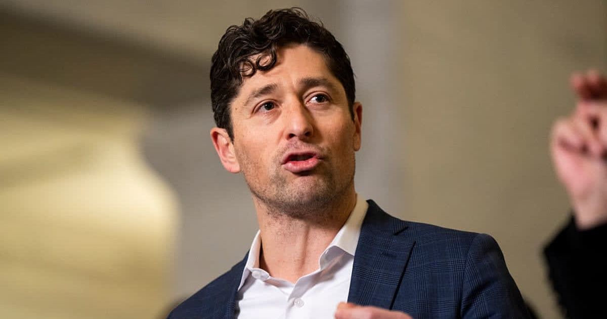 Minnesota, Minneapolis, and St Paul sued the Trump admin over ICE deployment after Renee Good was killed, as Mayor Jacob Frey criticized ICE but opposed abolishing it (Getty Images)