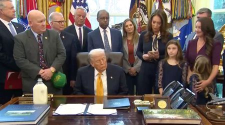 Video of Trump sleeping during Oval Office event sparks renewed debate over his health