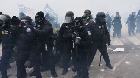 Judge bars detentions, tear gas use against peaceful protesters in Minneapolis immigration operation