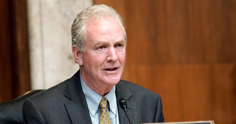 Sen Chris Van Hollen vows to halt funding for ICE over 'lawless' operations