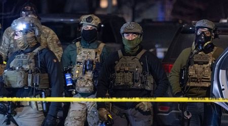 Fact Check: Are anti-ICE protesters stopping public vehicles to check if federal agents are inside?