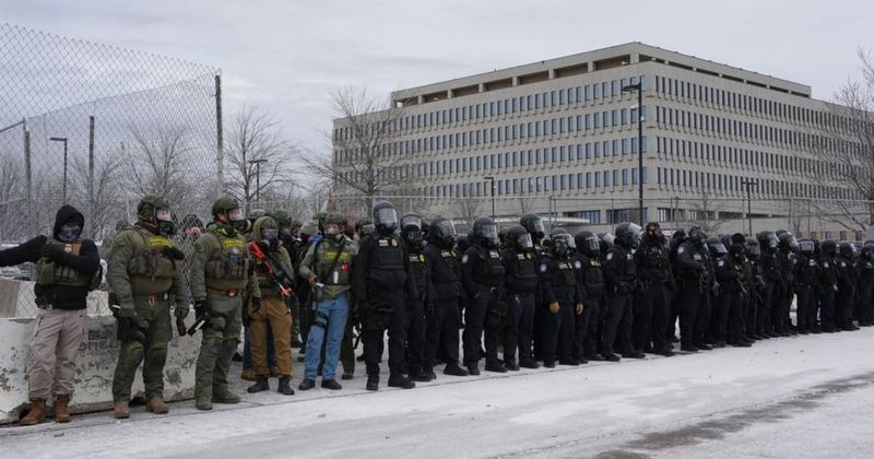 Off-duty Twin Cities officers 'targeted' by ICE agents seeking proof of US citizenship, chief says