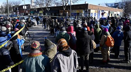 MS anchor Ali Velshi shocked by tear gas and clashes in Minneapolis following fatal shooting