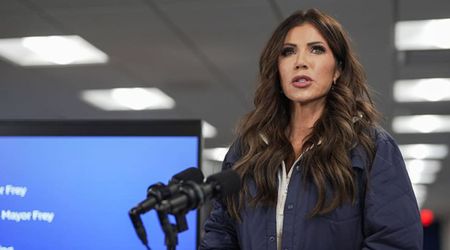 Kristi Noem claims Alex Pretti 'violently resisted' federal officers before Minneapolis shooting