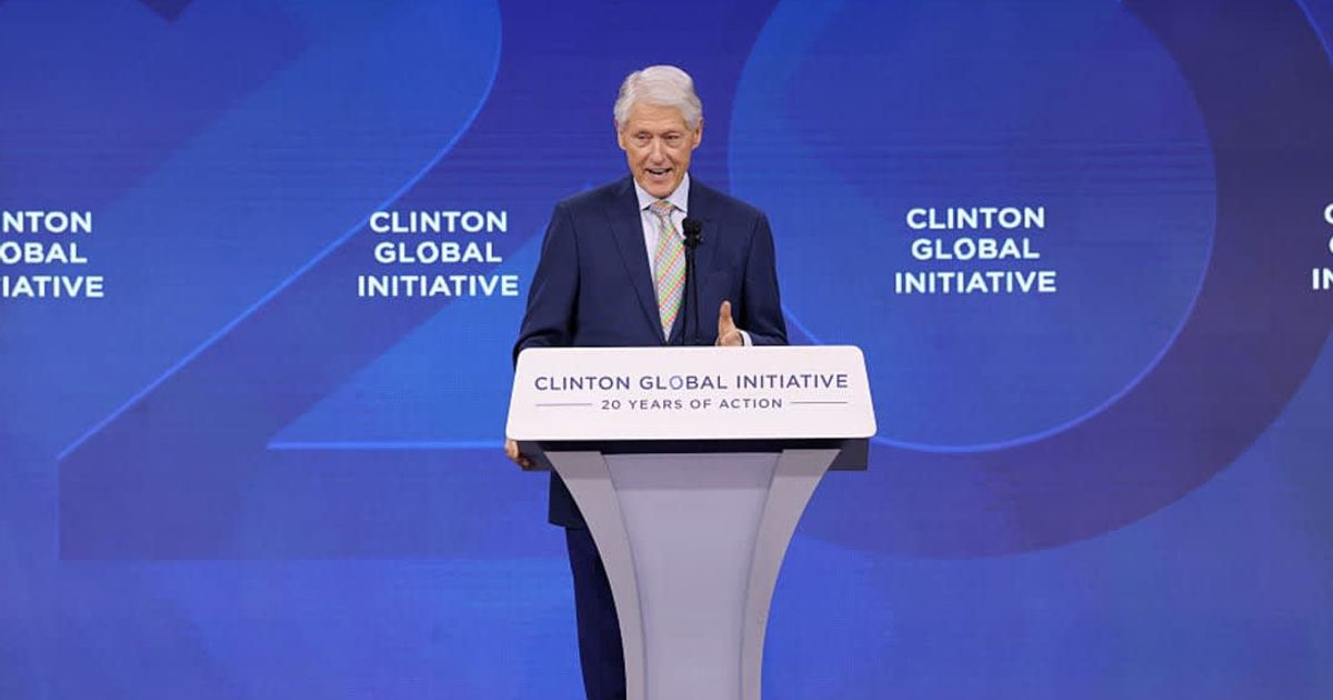 Bill Clinton said the United States faces a historic moment and urged Americans to speak out after he condemned Minneapolis shootings and loss of freedoms (Getty Images)