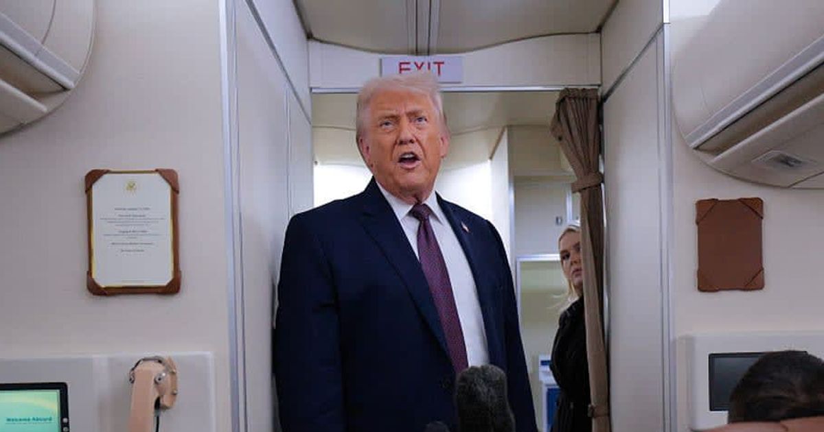 Donald Trump briefly forgot the word 'Alzheimer’s' in a New York interview, fueling health questions despite aides praising his condition (Getty Images)