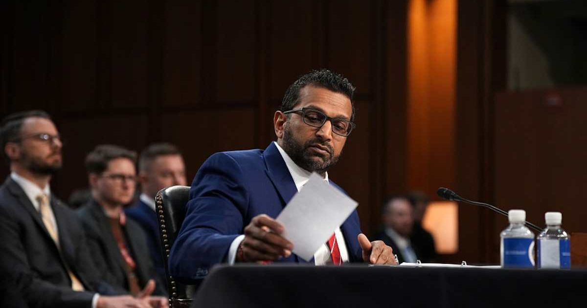 The FBI opened a probe into Minneapolis Signal groups after reports that activists used encrypted chats to track ICE and Border Patrol vehicles (Andrew Harnik/Getty Images)