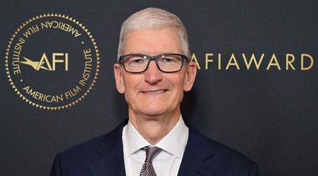 Apple CEO Tim Cook calls for 'de-escalation' after fatal shooting of nurse Alex Pretti