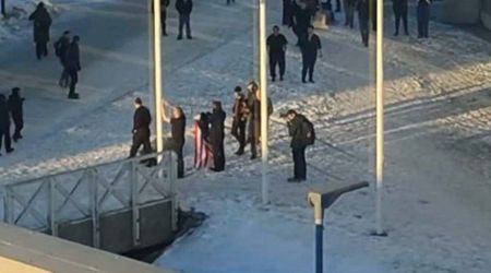 Fact Check: Did an American tourist try to hoist the US flag in Nuuk, Greenland?
