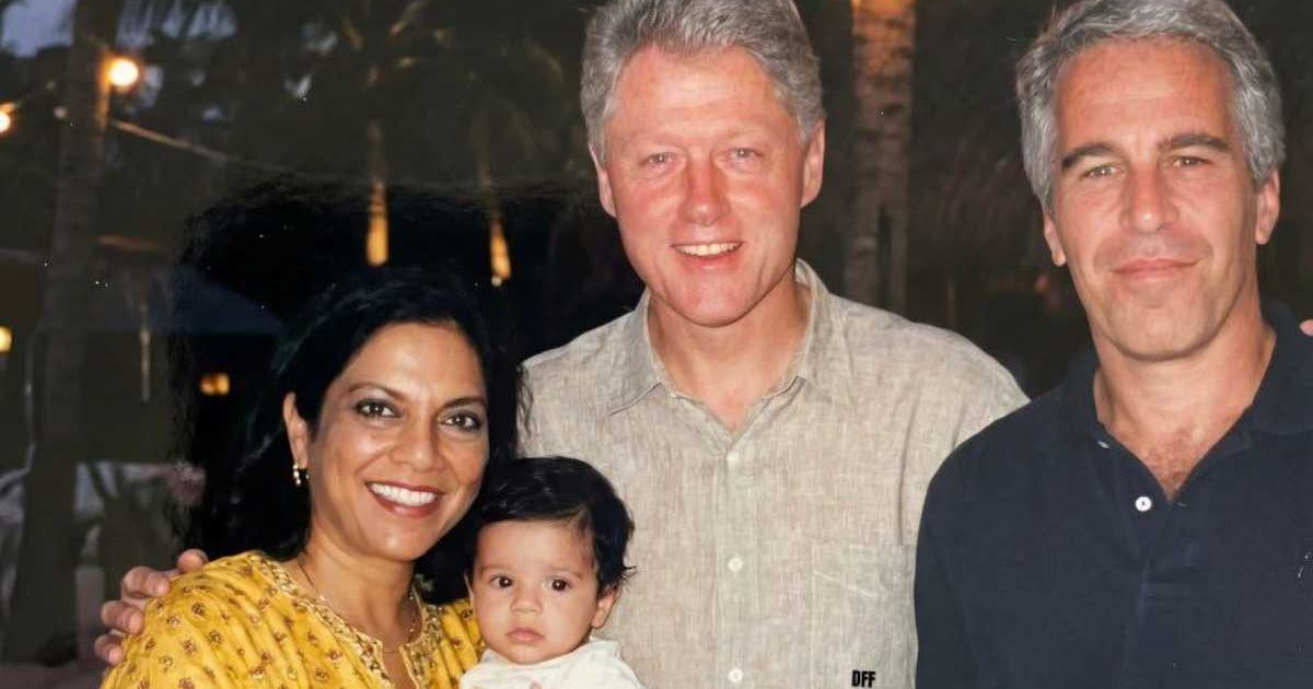 An image seemingly showing a baby Zohran Mamdani, his mother Mira Nair, Bill Clinton, and Jeffrey Epstein has been circulating on social media (@DFF/X)