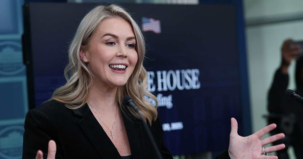 White House press secretary Karoline Leavitt defended Kevin Warsh’s nomination to serve as the next Federal Reserve chair (Getty Images) 