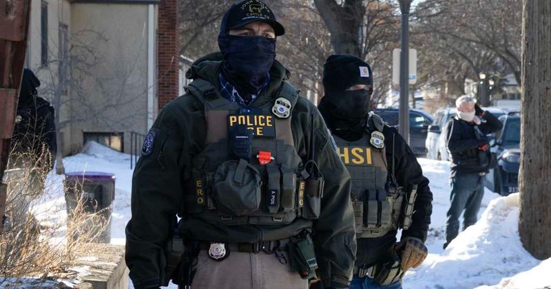 Democrats backtrack on ICE agents using body cameras, call for limits on surveillance use