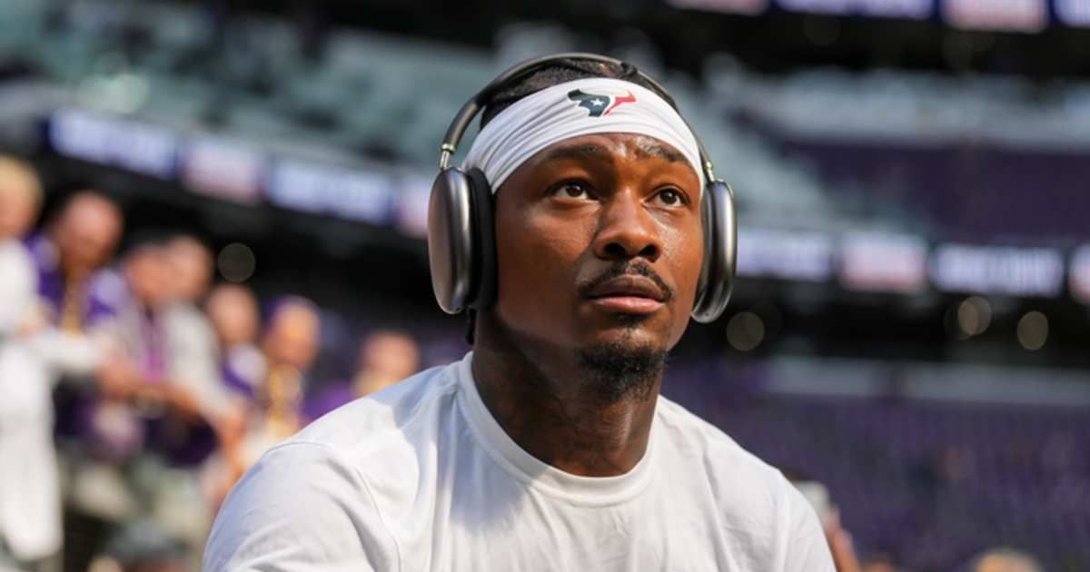 A viral post on X claimed Stefon Diggs was arrested before the Super Bowl Patriots vs Seahawks game (Brace Hemmelgarn/Getty Images)