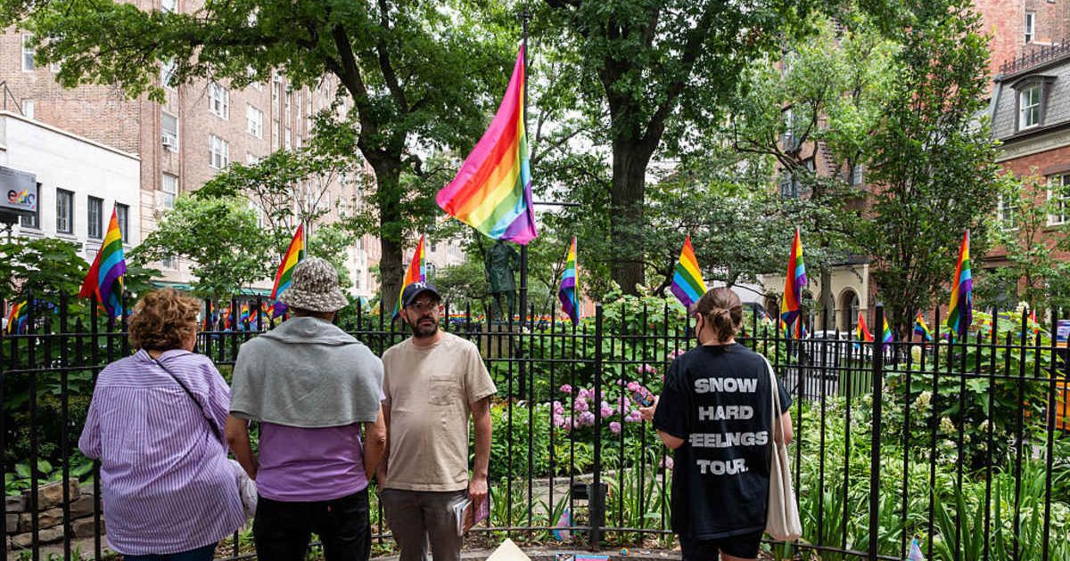 New York’s Stonewall Monument no longer flies the Pride flag. Officials say the move follows new federal guidelines that restrict which flags can be flown on National Park Service land (Spencer Platt/Getty Images)