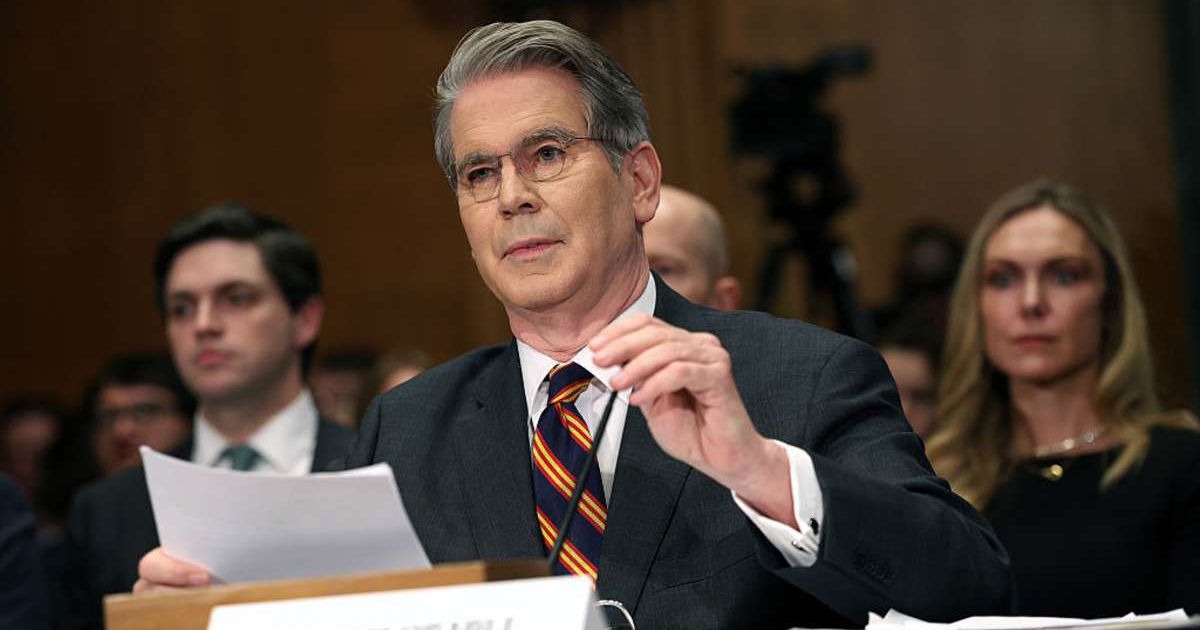 Treasury Secretary Scott Bessent said continuity at the Federal Reserve was critical ahead of Chair Jerome Powell's term ending in May, urging progress on Kevin Warsh's confirmation (Getty Images)