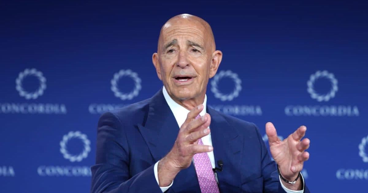Newly disclosed United States Department of Justice files link Tom Barrack to a circle that stayed in contact with Jeffrey Epstein after his 2008 conviction (Leigh Vogel/Getty Images)