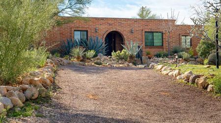 Multiple gloves found near Nancy Guthrie’s home after FBI collects potential evidence