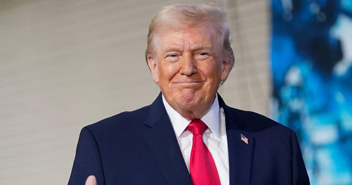 In a Truth Social post, President Donald Trump labeled the Gateway tunnel project between New York and New Jersey a 'future boondoggle' and warned of massive cost overruns without tighter planning controls (Getty Images)