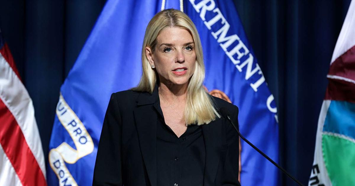 An online rumor claimed Pam Bondi stole a dog from Hurricane Katrina survivors who lost their parents (Getty Images)
