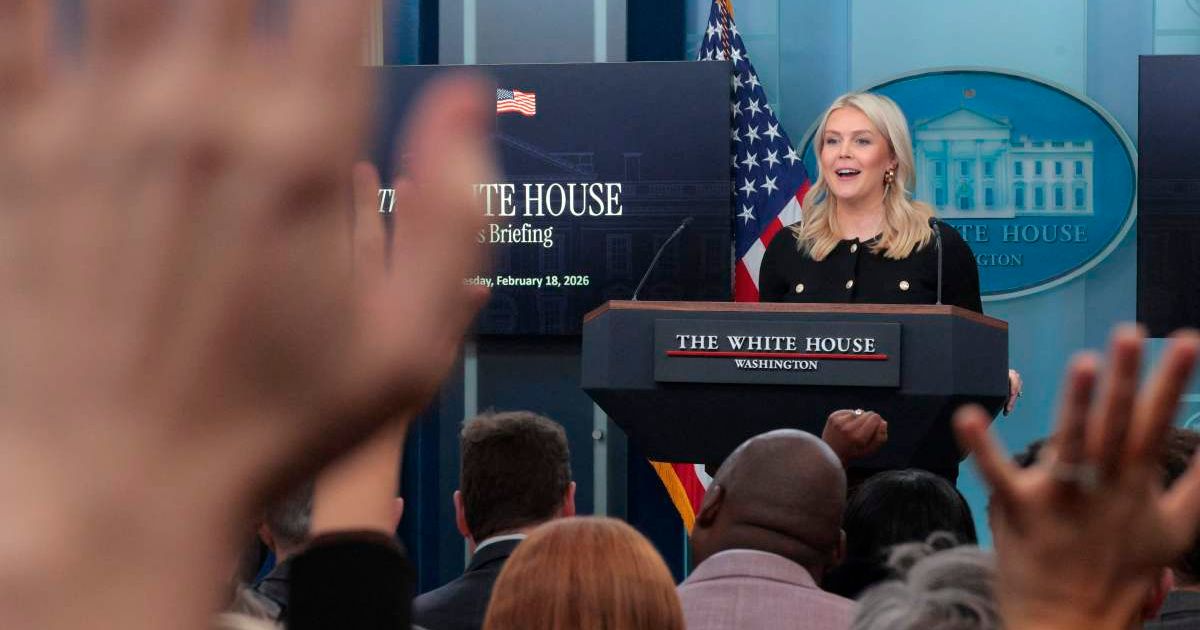 Karoline Leavitt described proposals sent by lawmakers as insufficient while insisting the administration continued negotiations to reopen DHS (Chip Somodevilla/Getty Images)