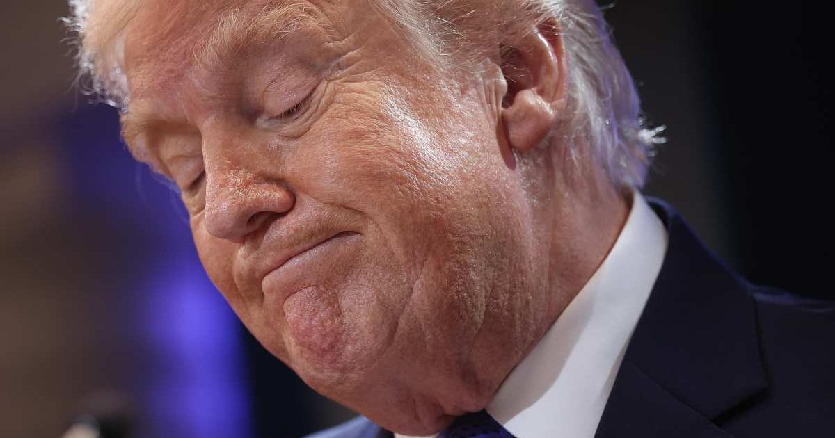 President Trump bypassed a Supreme Court ruling by invoking the 1974 Trade Act to reinstate 10% global tariffs. (Photo by Kevin Dietsch/Getty Images)