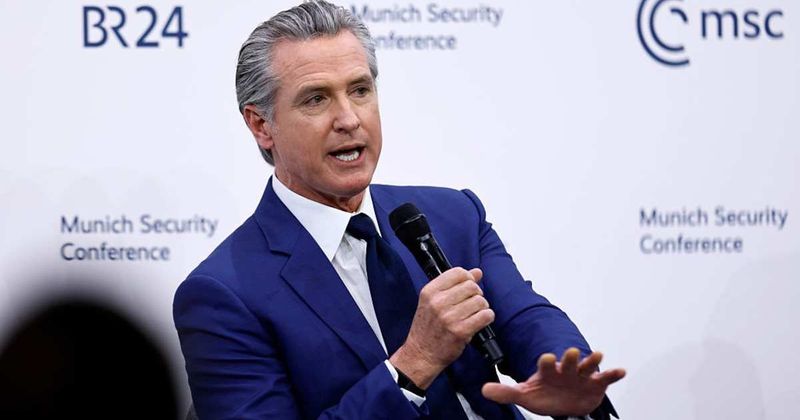 Newsom spokesperson gives reporter expletive-laden response for requesting dyslexia records