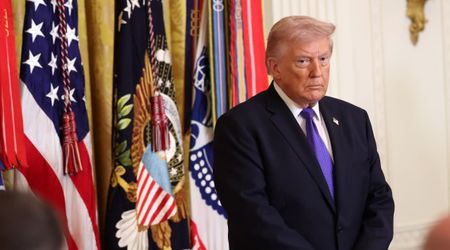 Trump pivots from Iran war update to gush about White House ballroom at Medal of Honor ceremony