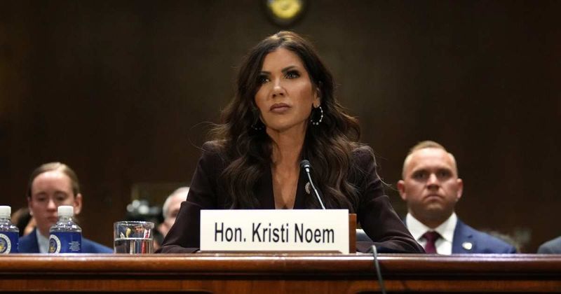 Durbin blasts DHS, Noem says shutdown 'undermines' national security