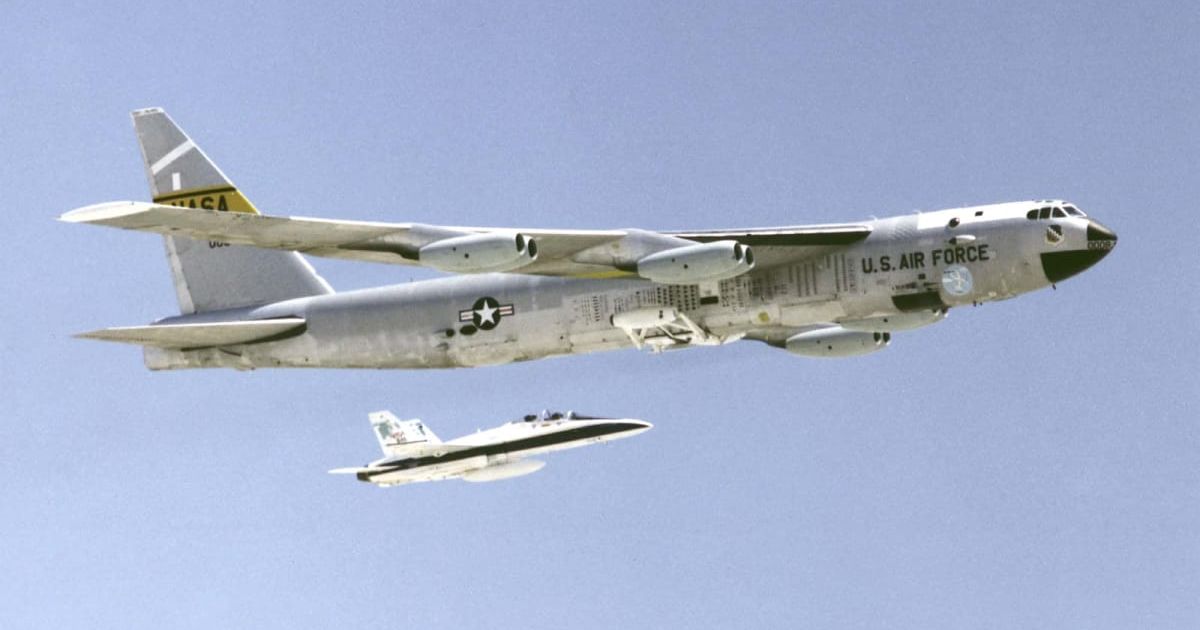 Pete Hegseth says air campaign intensifies as CENTCOM adds long-range bombers near the Iranian theater (US AirForce)