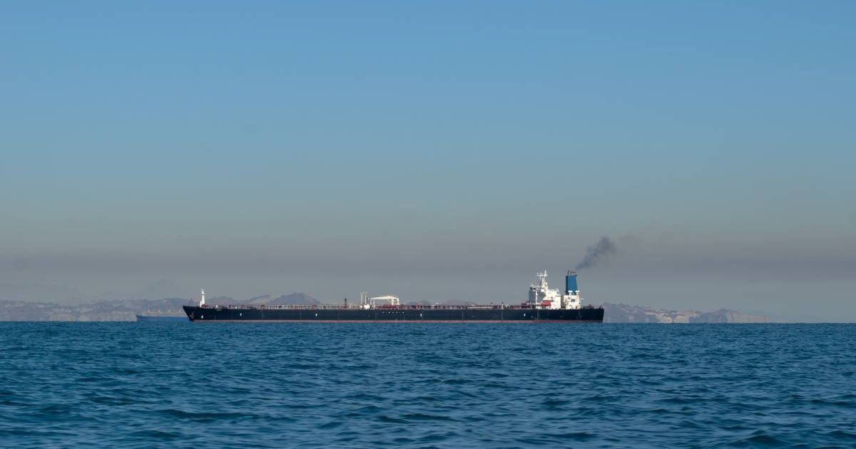 A claim that Iran will allow those countries that expel American and Israeli envoys to pass through the Hormuz Strait sparks speculations (Getty Images)
