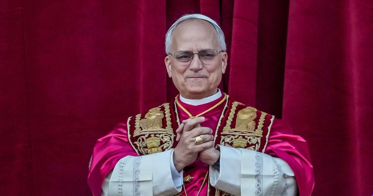 An online post claimed Pope Leo XIV condemned the Iran war, and rebuked Christian leaders who prayed over Donald Trump (Getty Images)