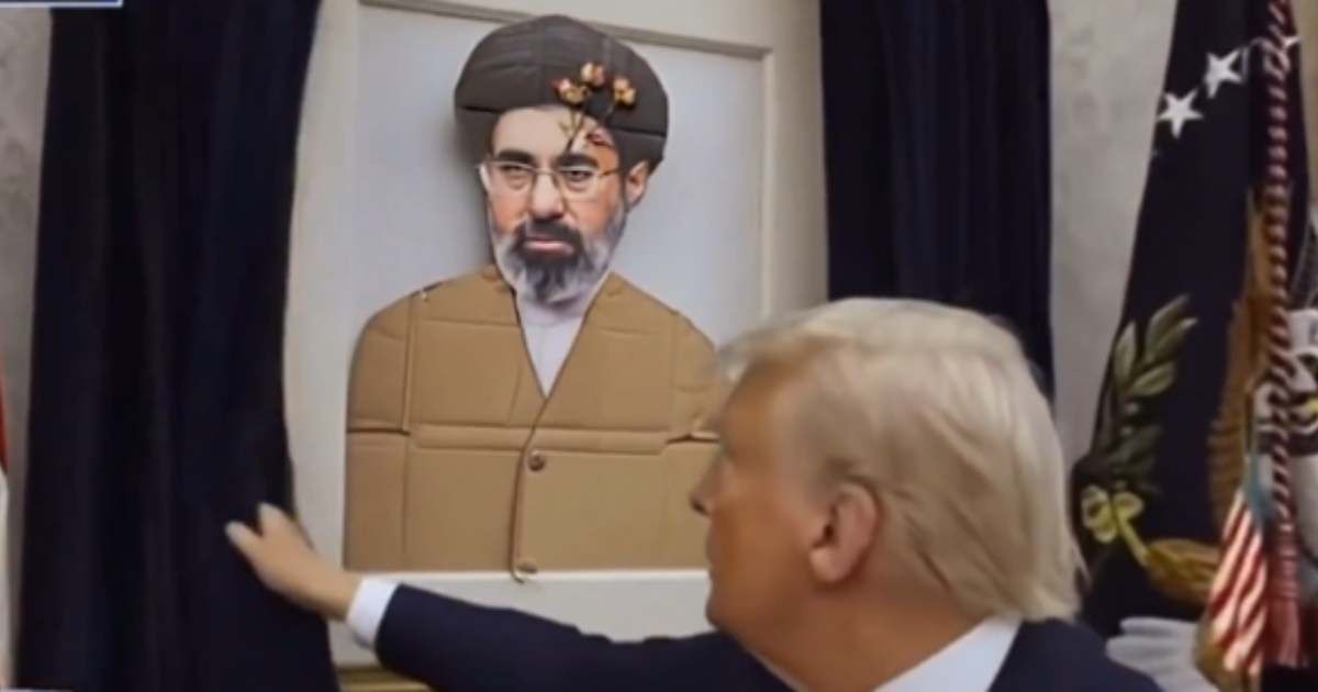 Viral clips claimed Donald Trump showed Laura Ingraham 'Cardboard Ayatollah' in Oval Office (@GizmoMemes/X)