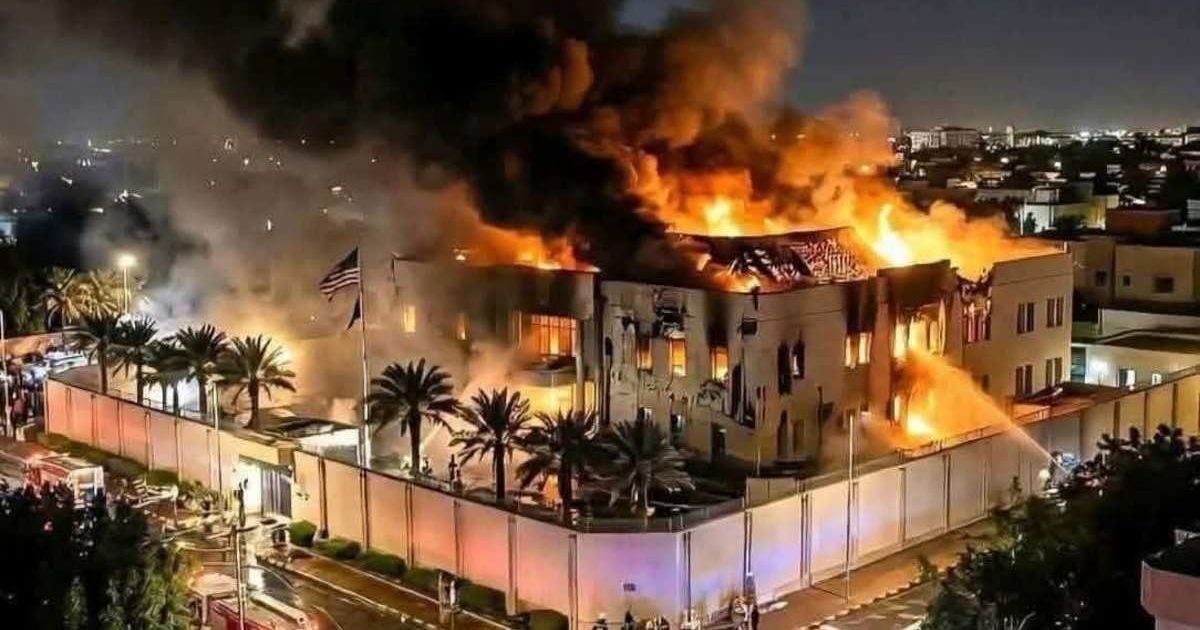 Image claiming to show US Embassy in Riyadh under attack by Iran (Samsuree Freedom/Facebook)