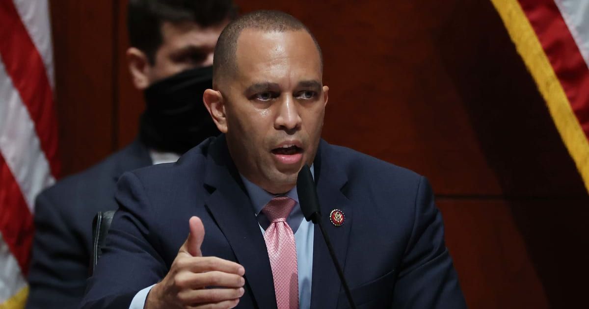 Hakeem Jeffries said Democrats intend to bring the measure back to the House floor after an earlier attempt narrowly failed (Getty Images) 