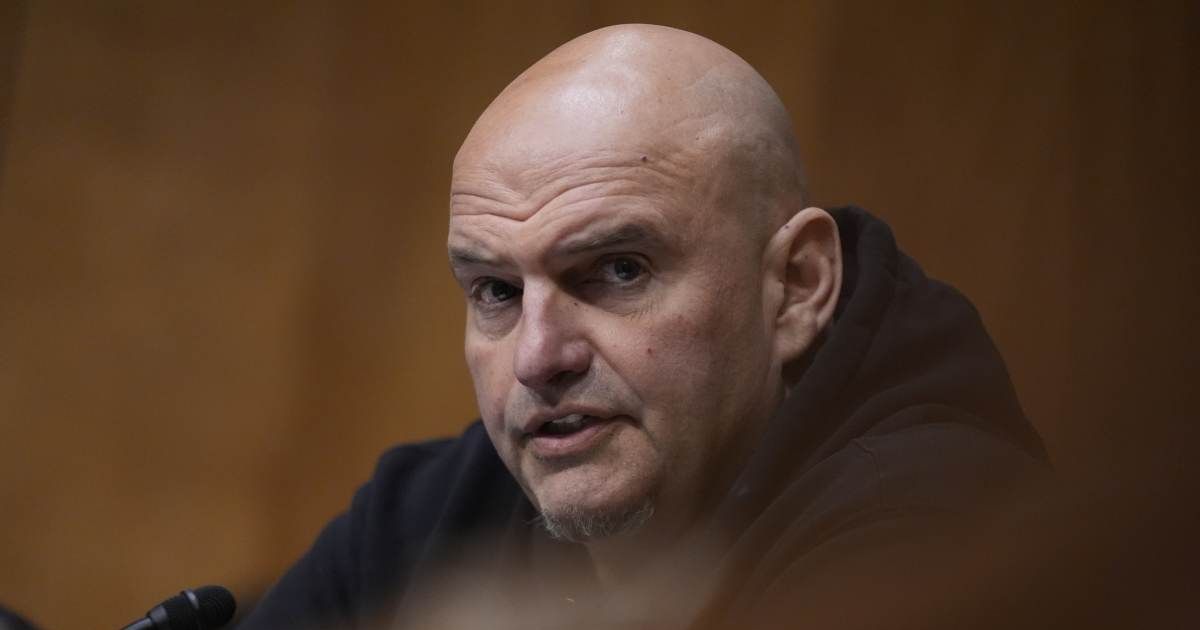 A viral rumor claims that Sen. John Fetterman, D-Pa, will not run as a Democrat (AP Photos)