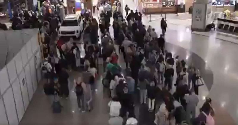 Fact Check: Does Senate bill end special treatment for lawmakers at airport security screenings?