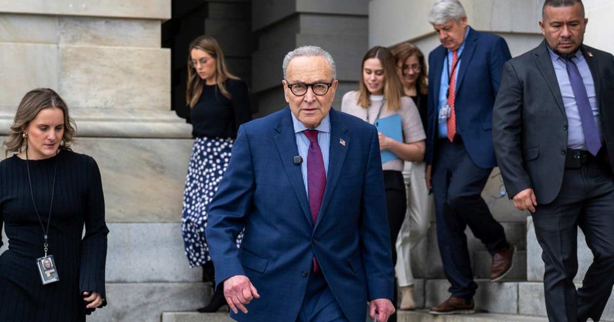 Chuck Schumer accused Republicans of blocking TSA funding seven times, forcing workers into uncertainty amid DHS shutdown (AP Photo/J. Scott Applewhite)